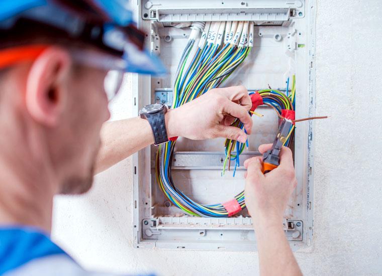 Miri-Sanierung-Renovierung-Elektroinstallationen